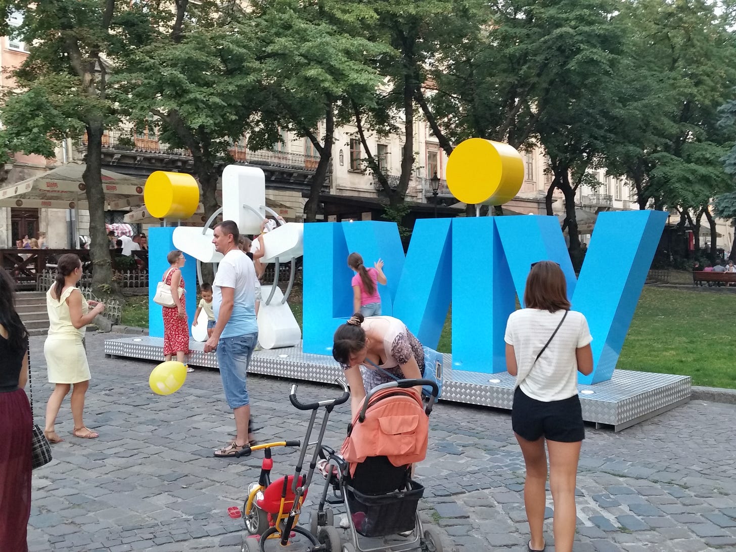 Jeu d'esprit, Lviv Jeu d'esprit, Lviv