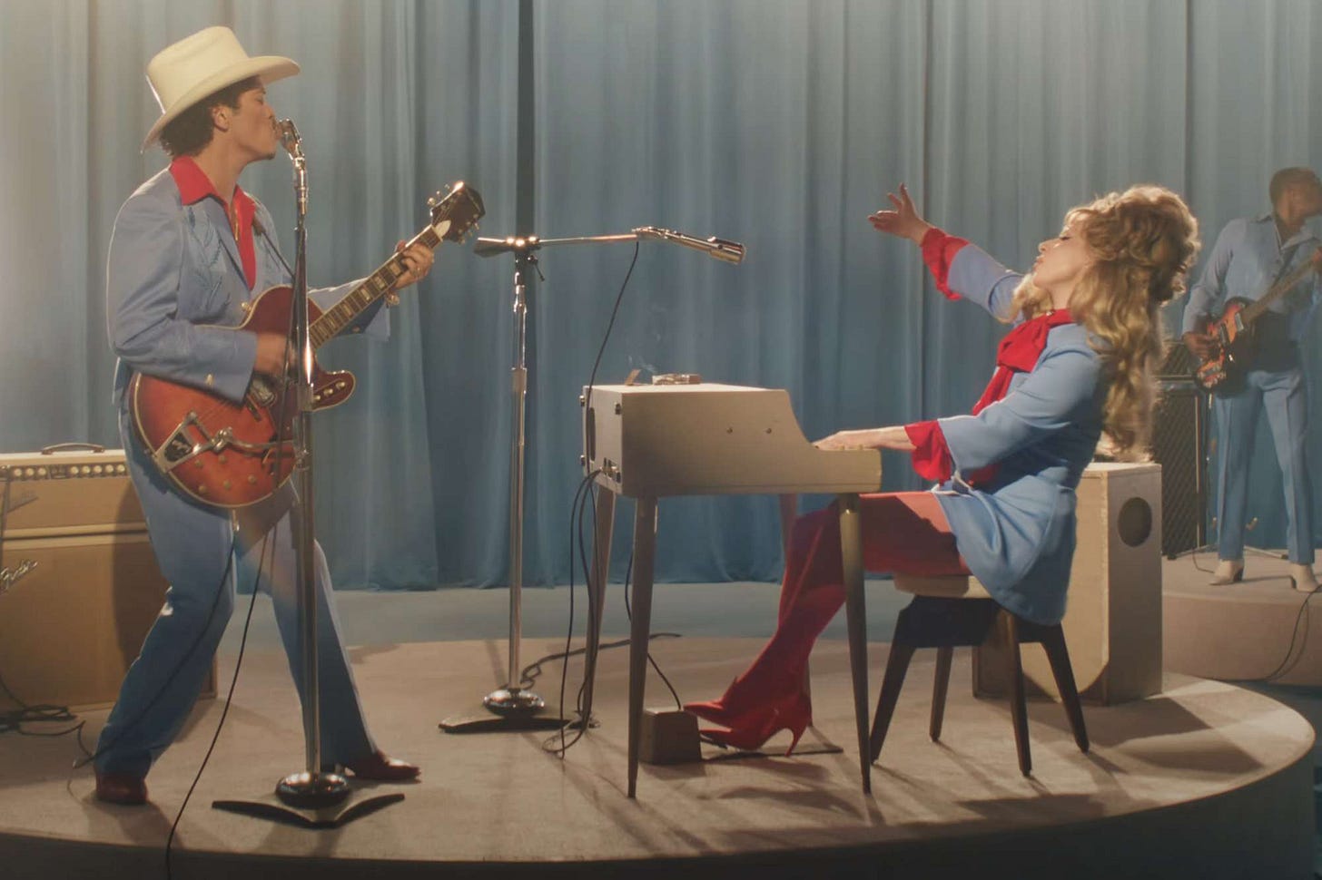 Lady Gaga and Bruno Mars Release 'Die with a Smile' Single and Video Lady Gaga and Bruno Mars Release 'Die with a Smile' Single and Video