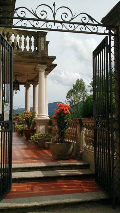 villa magnolia tile and flowers