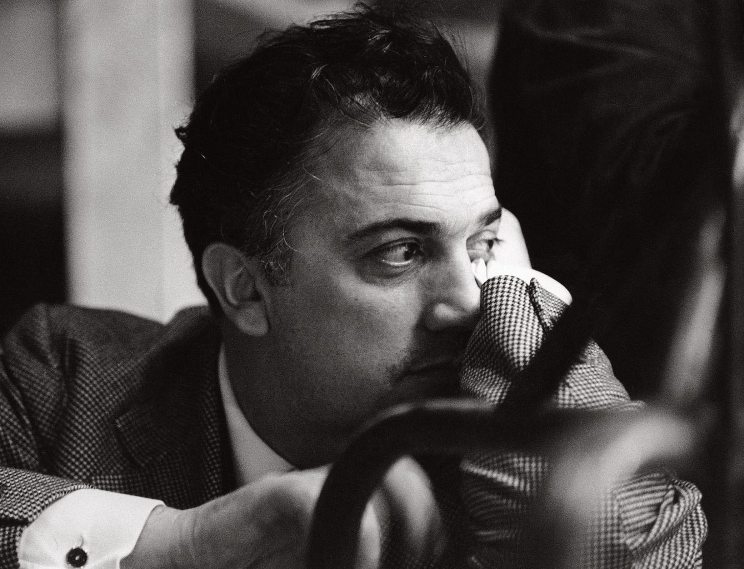 FEDERICO FELLINI: FAMOUS ITALIAN DIRECTOR - Interview by Oriana Fallaci -  Scraps from the loft