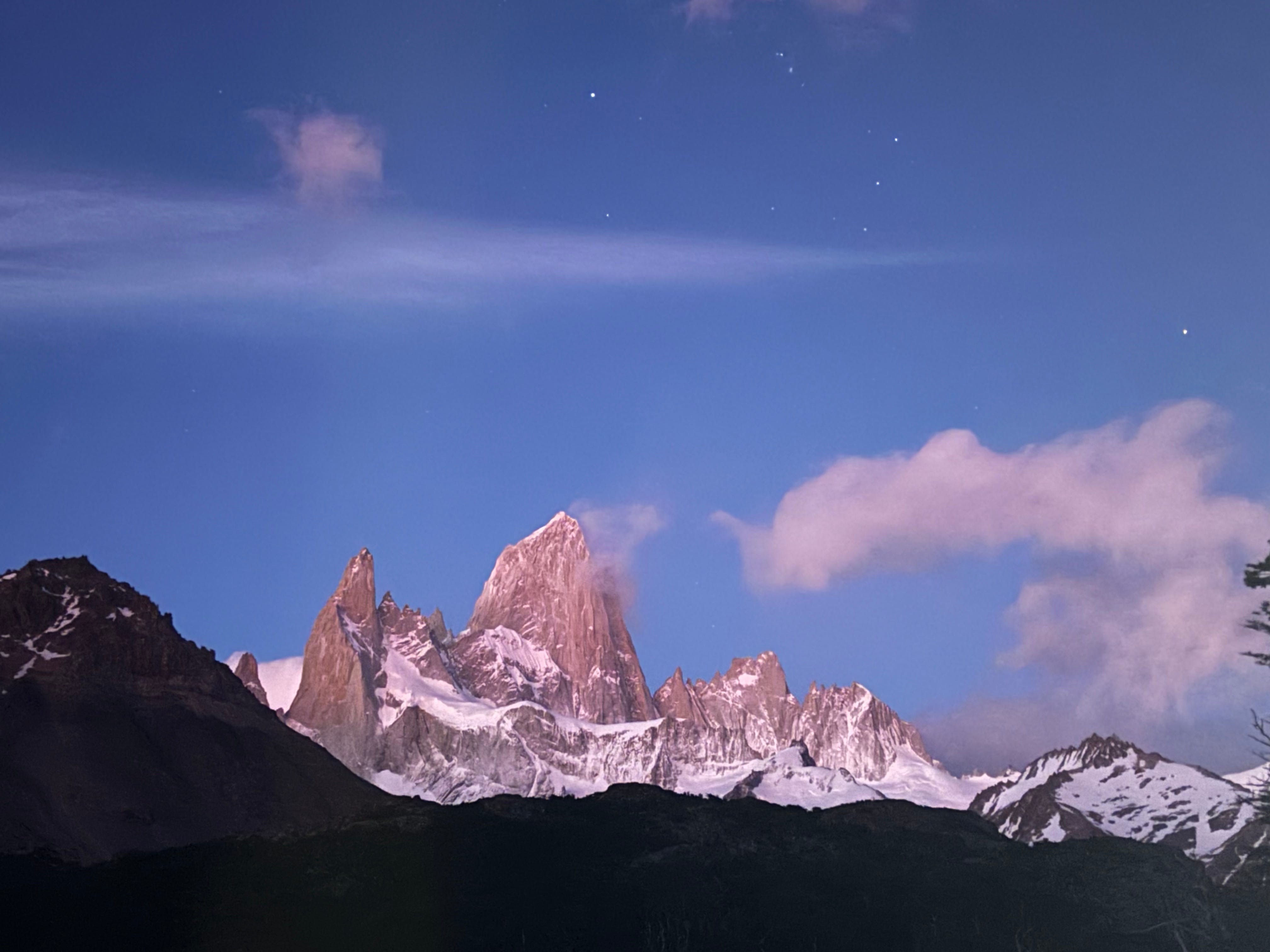 Chungbuk carefully selected Attractions | carefully selected 8big Chungbuk  must go to the net beauty photo resort lazy bag, 충주 임충민공 충렬사, 속리산 산채비빔밥 거리.  For more Attractions look at this right -, image size:4032x3024