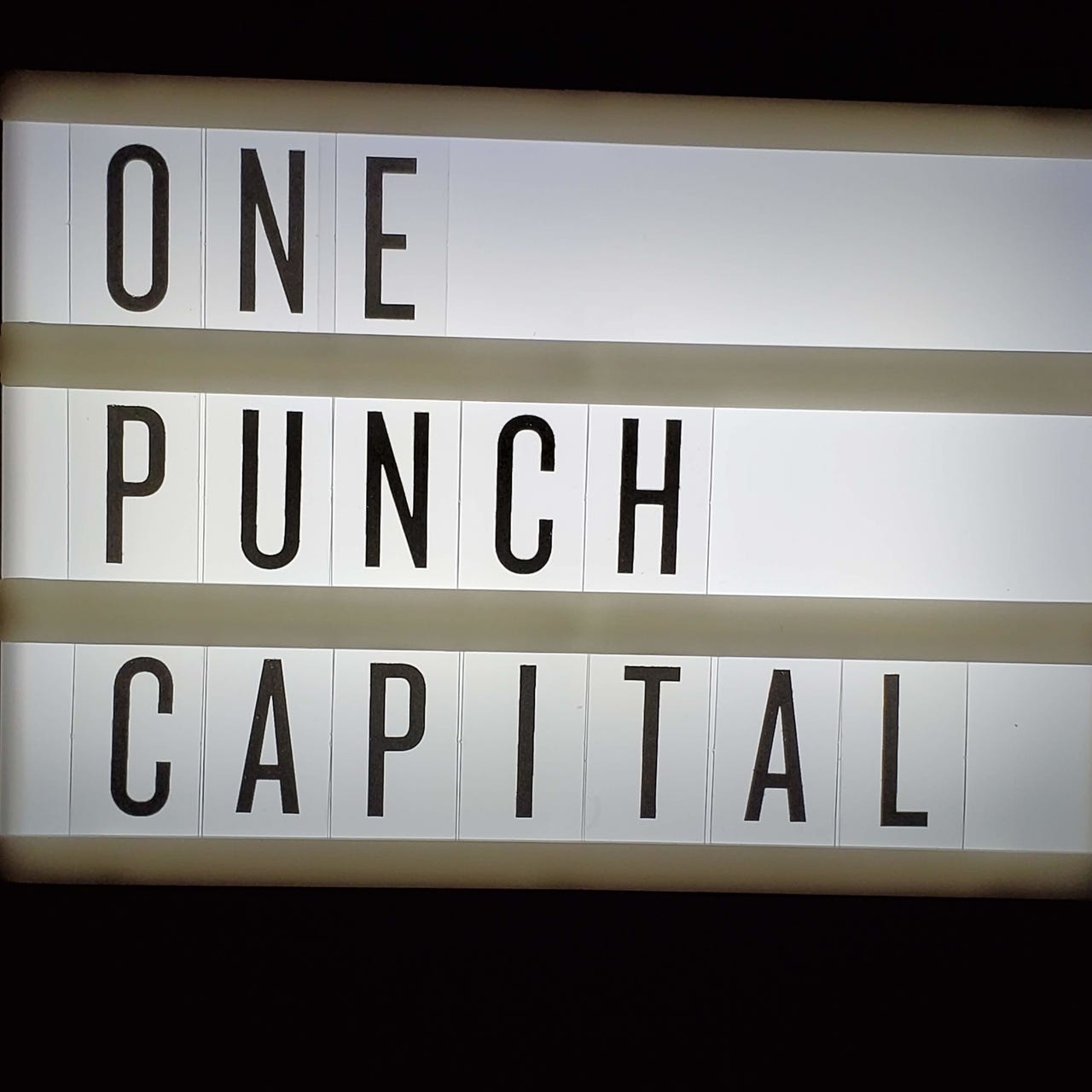 비트코인 마이닝 주식 2 - 1 Punch Capital