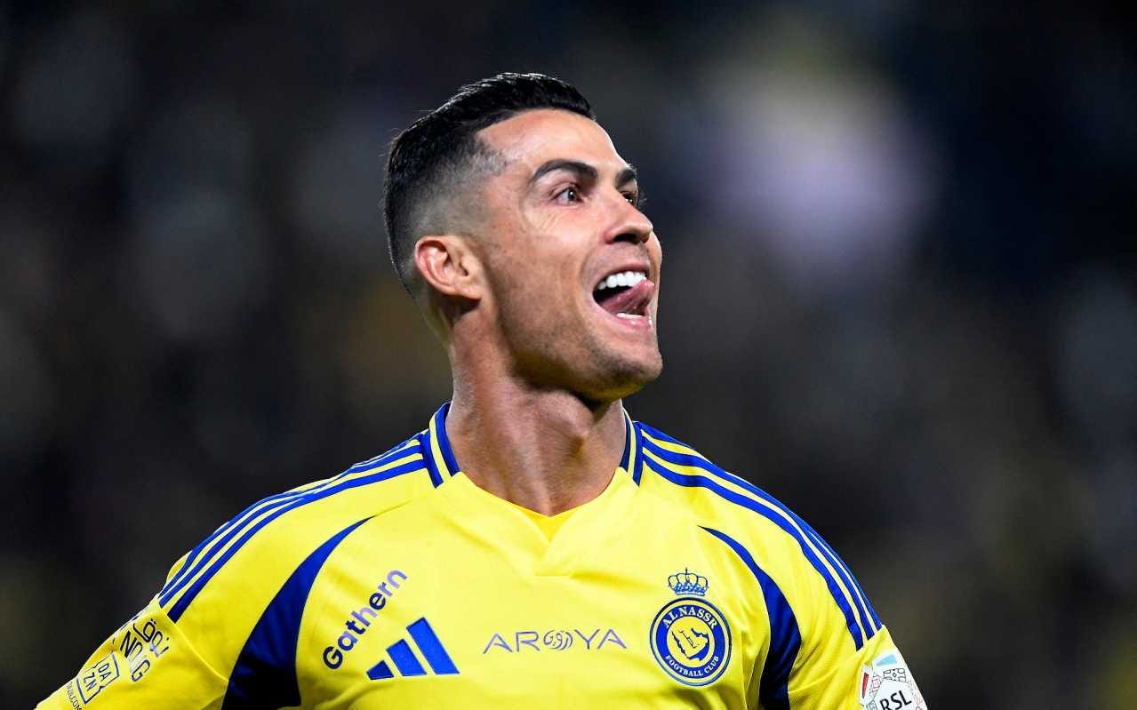 R$ 1,5 bi: Cristiano Ronaldo é o atleta mais bem pago do mundo pelo 3º ano seguido R$ 1,5 bi: Cristiano Ronaldo é o atleta mais bem pago do mundo pelo 3º ano seguido