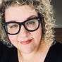 Lesley Kinzel's avatar