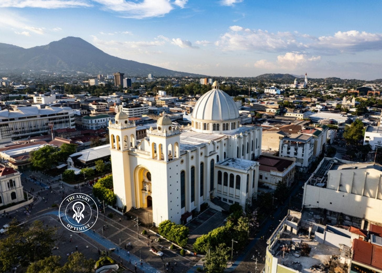 Flygbild över katedralen i San Salvador