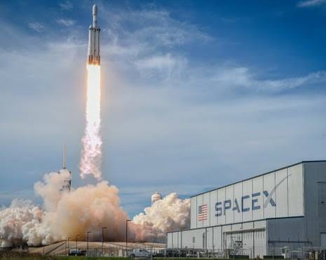 SpaceX makes largest ever stock market debut, making Elon Musk world's first trillionaire | SpaceX | The Guardian SpaceX makes largest ever stock market debut, making Elon Musk world's first trillionaire | SpaceX | The Guardian