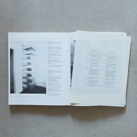 Donald Judd. A catalogue of the Exhibition at the National Gallery of Canada, Ottawa 24 May – 6 July, 1975. Catalogue Raisonné of Paintings, Objects, and Wood-Blocks 1960-1974 / Catalogue de l'exposition à la Galeria nationale du Canada, Ottawa, 24 mai – 6 juillet 1975. Catalogue raisonné de peintures, objets et planches en bois 1960-1974, The National Gallery of Canada for the Corporation of the Nationals Museums of Canada, Ottawa, 1975 [Studio Bruno Tonini, Gussago (BS). Art: © Judd Foundation / ARS, New York]