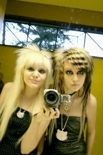 Iconos del stilo SCENE! {LL} | dakota rose & kiki kannibal :… | Flickr