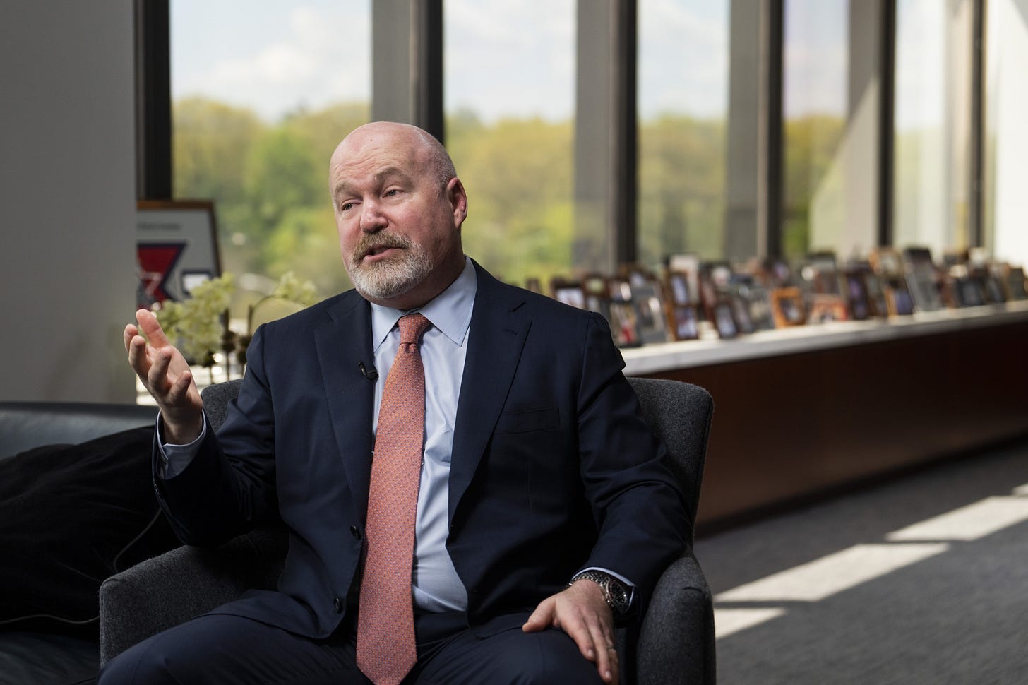 Cliff Asness' Quant Firm AQR Spots Deal of the Century in Emerging Markets  - Bloomberg