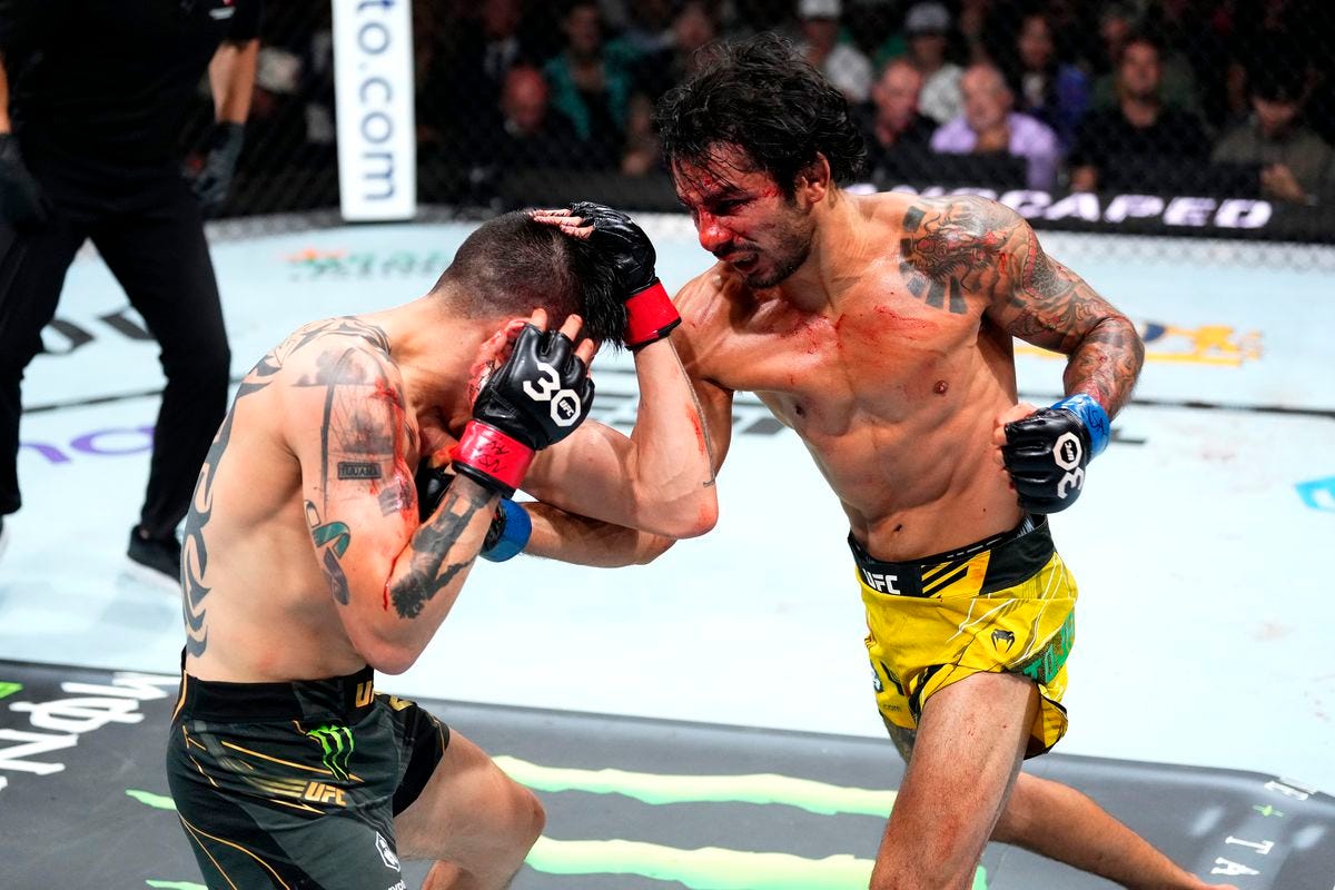 UFC 290 results: Alexandre Pantoja ekes out split decision to beat Brandon  Moreno and claim flyweight title - MMA Fighting