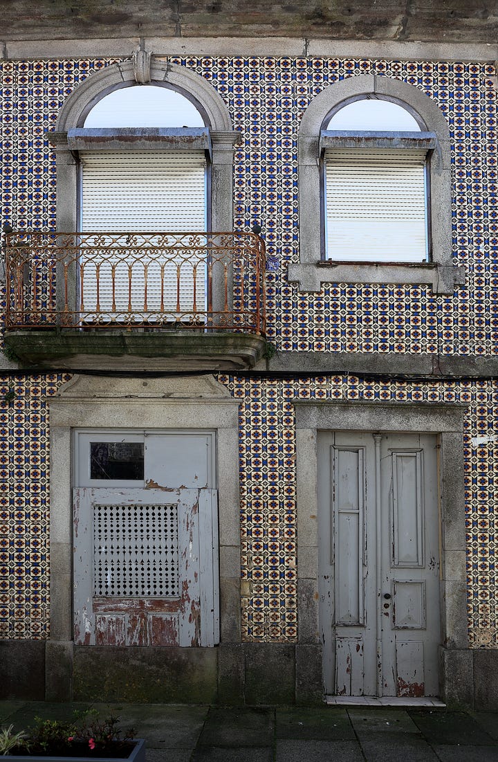 Exploring the Artistry of Portuguese Exterior Tile Work