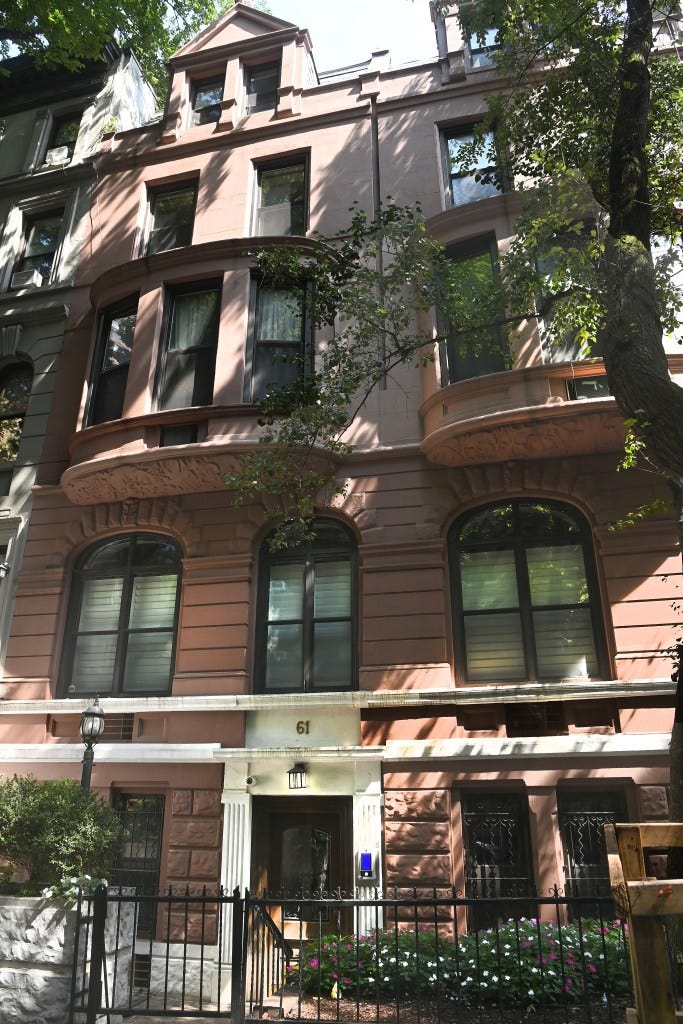 61 West 68th Street 61 West 68th Street