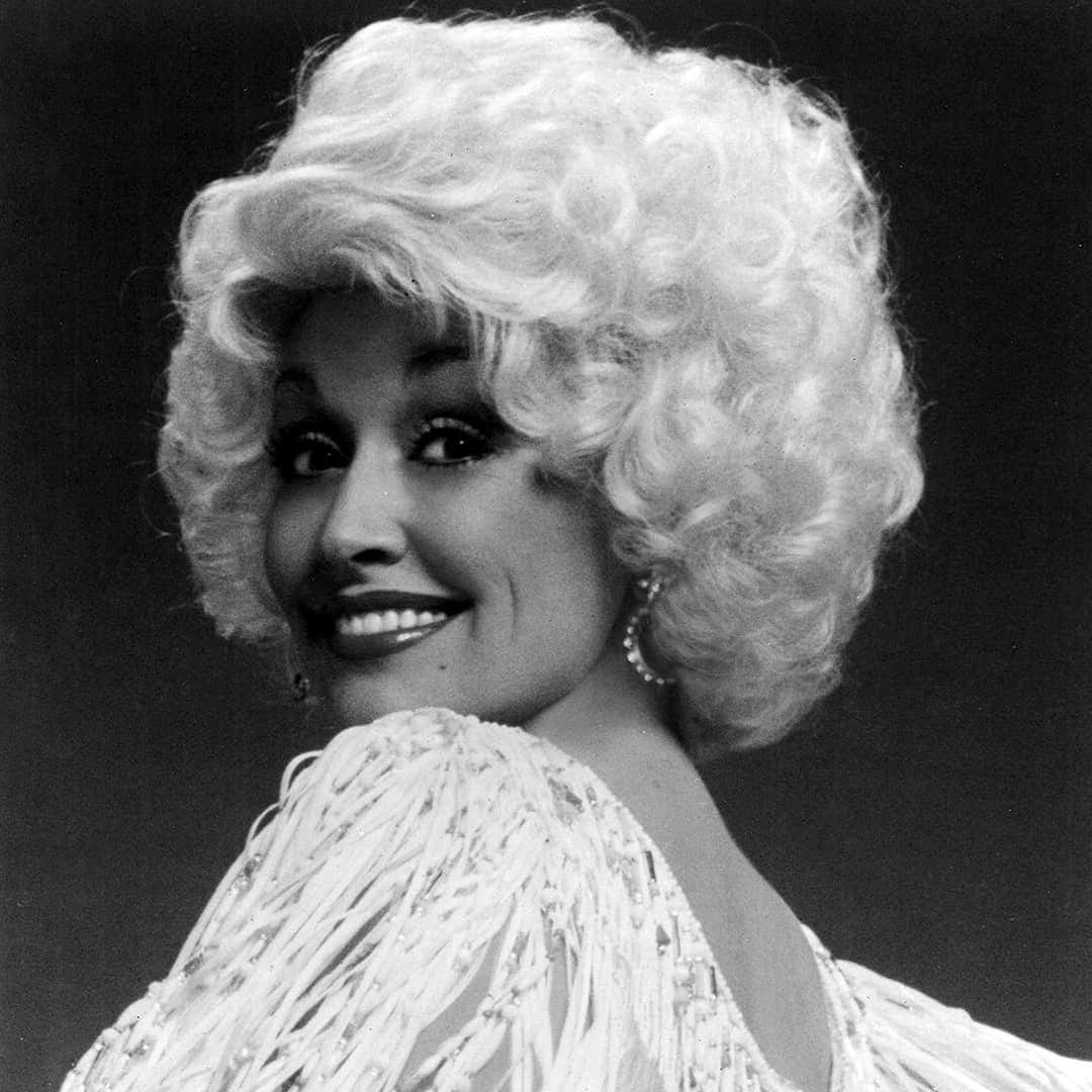 Dolly Parton - Country Music Hall of Fame and Museum Dolly Parton - Country Music Hall of Fame and Museum