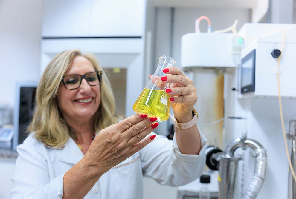 Mary Ann Foglio, da Faculdade de Ciências Farmacêuticas Mary Ann Foglio, da Faculdade de Ciências Farmacêuticas