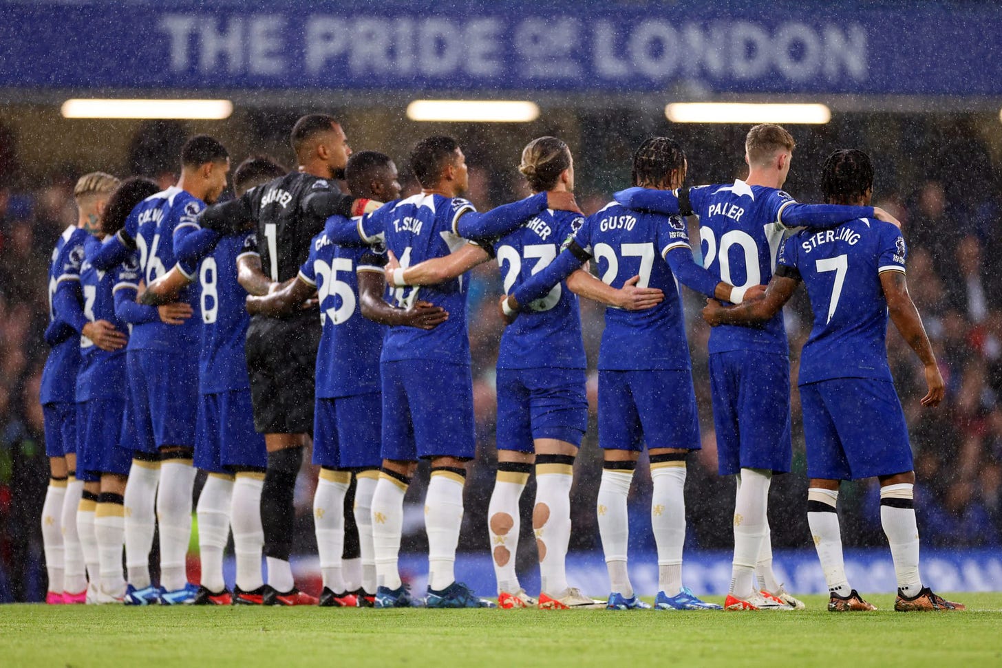 Shocked Arsenal': Gary Neville absolutely loved how Mauricio Pochettino  used Chelsea pair in 2-2 draw