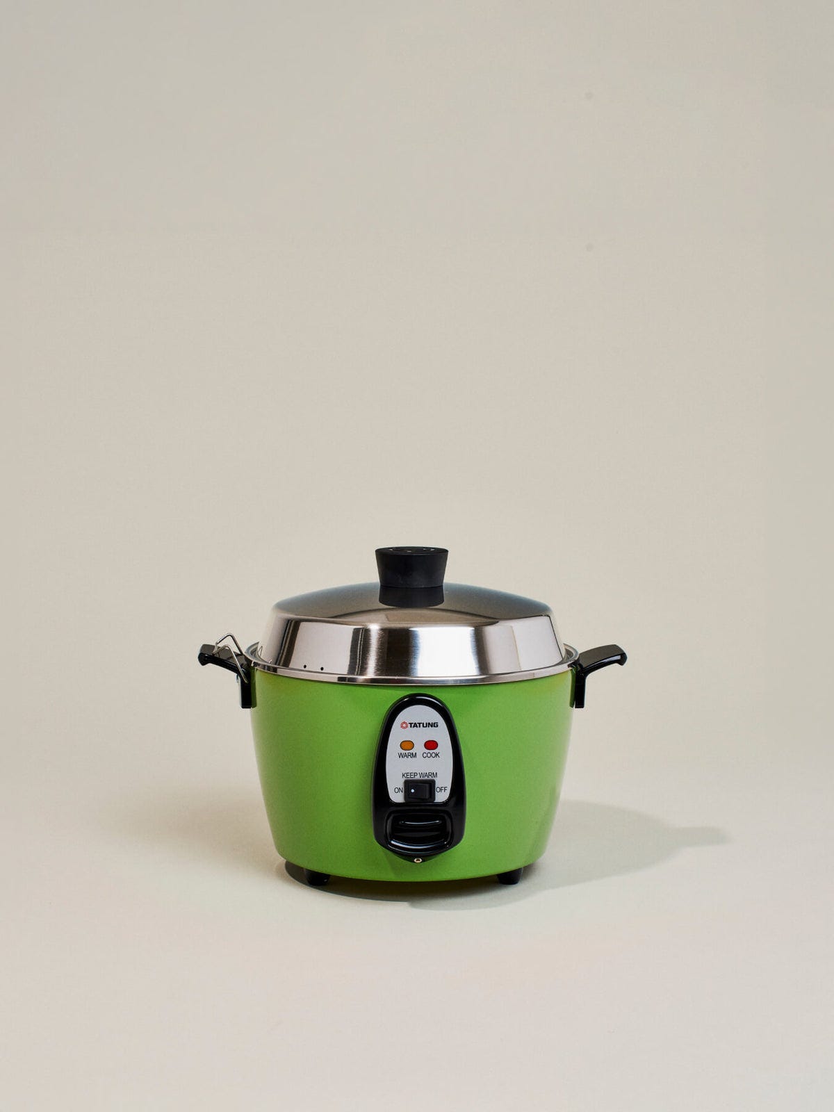 綠色大同電鍋產品照|來源:Yun Hai Taiwanese Pantry / 官方通路 綠色大同電鍋產品照|來源:Yun Hai Taiwanese Pantry / 官方通路