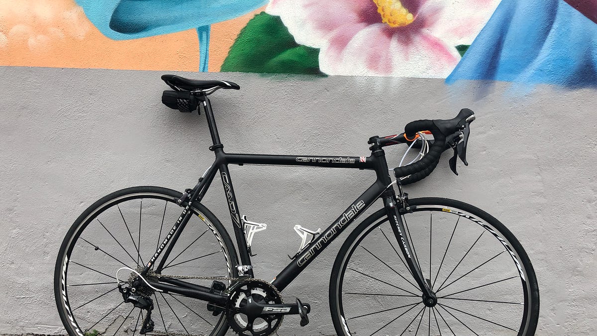 LET'S BUILD A BIKE: '01 Cannondale CAAD7 - by Mike Platania