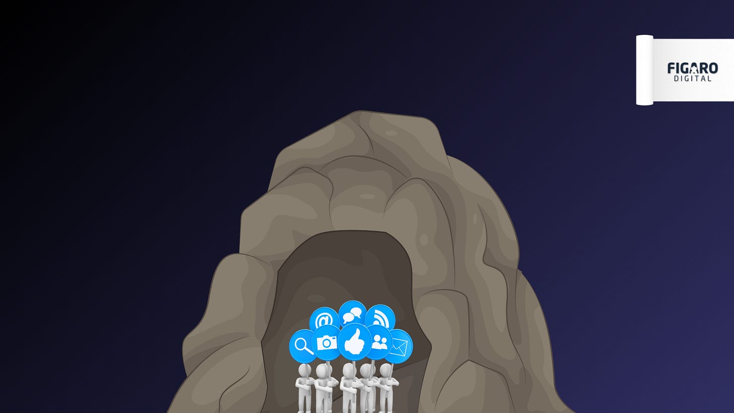 caverna dei social media