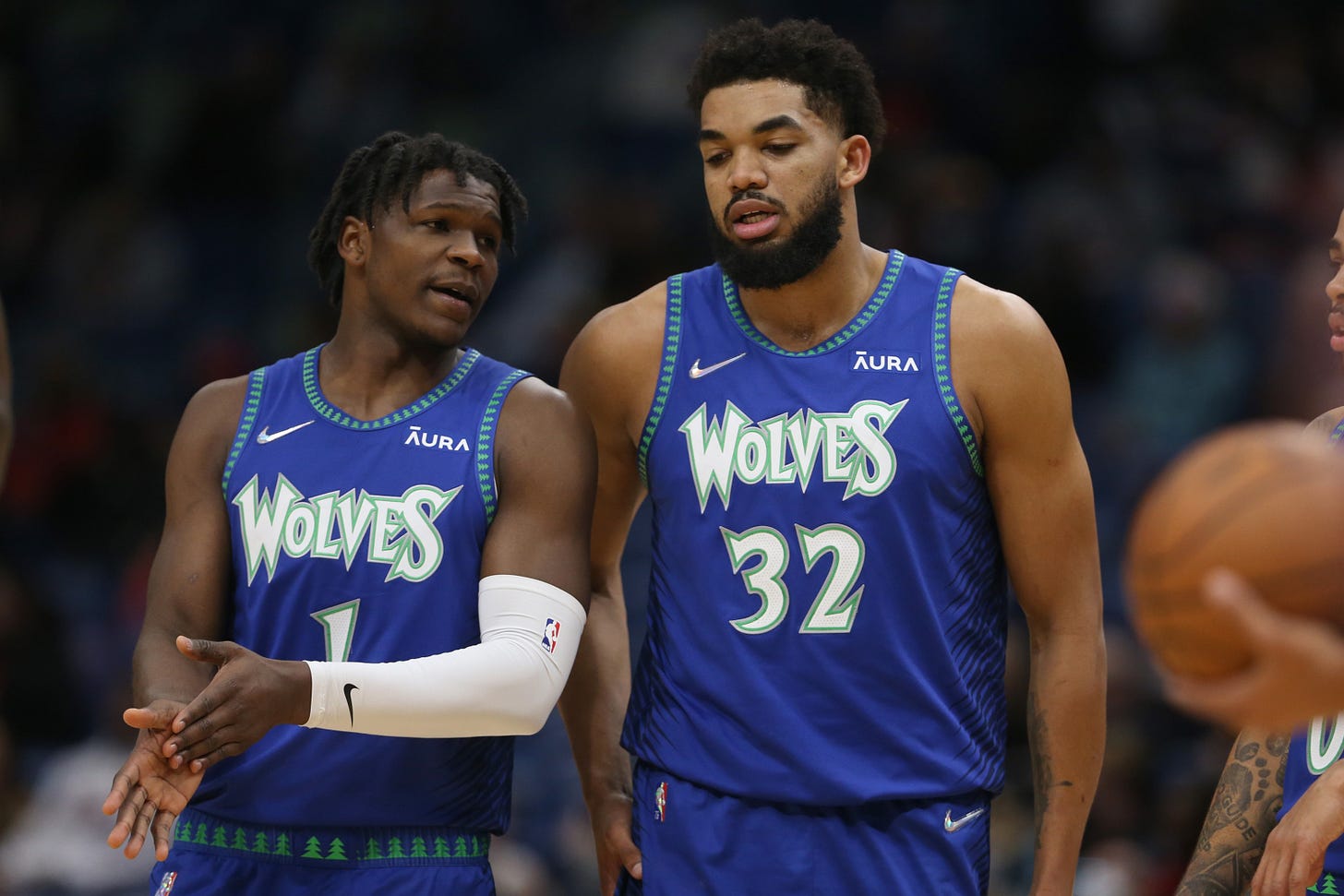 Timberwolves Roundup: Edwards a snub? Plus, Vanterpool, Zach Lowe