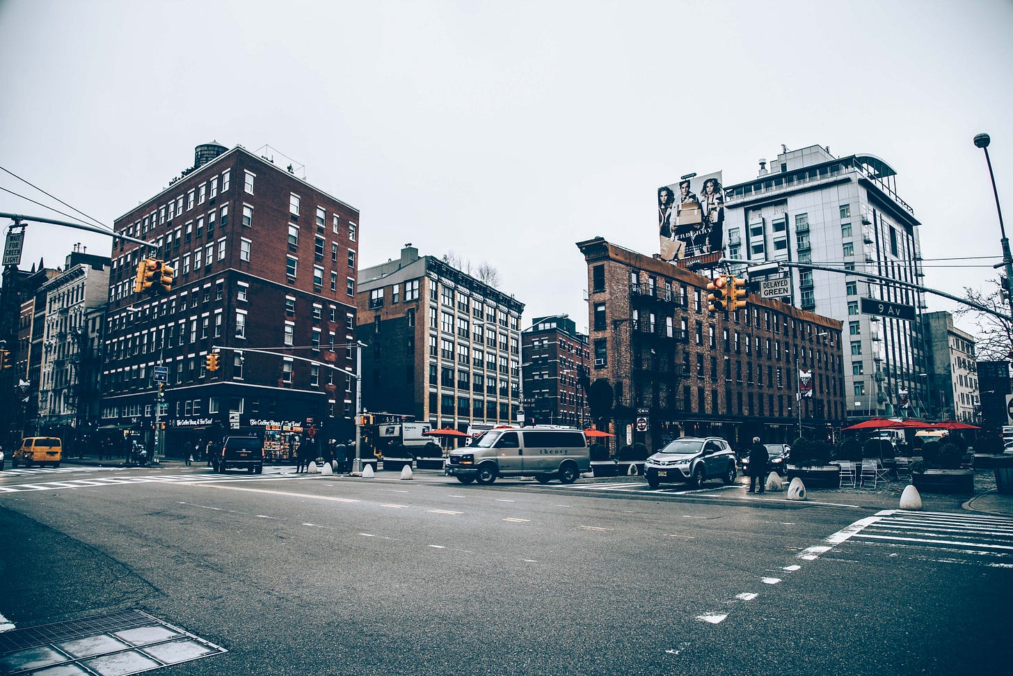 https://rare-gallery.com/uploads/posts/5411533-building-road-city-street-urban-car-architecture-traffic-intersection-drive-vehicle-travel-transport-modern-design-cityscape-overcast-traffic-light-billboard-new-york-public-domain-images.jpg