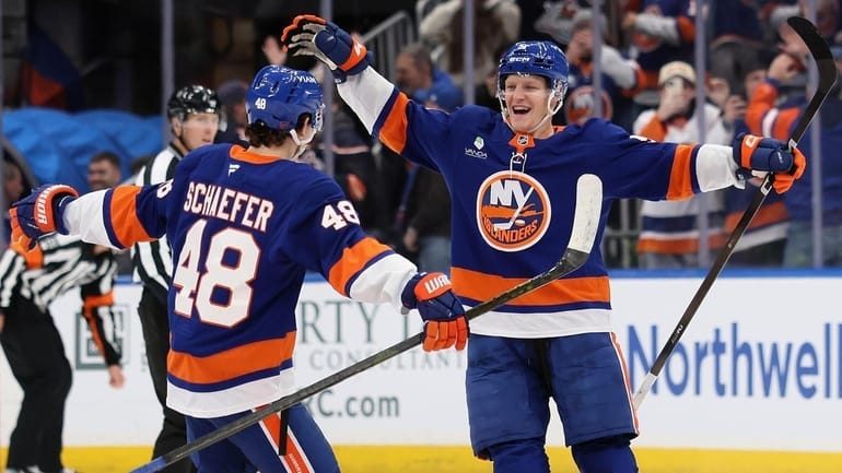 Andrew Gross: Islanders got best of deal that sent Dobson to Canadiens - Newsday Andrew Gross: Islanders got best of deal that sent Dobson to Canadiens - Newsday