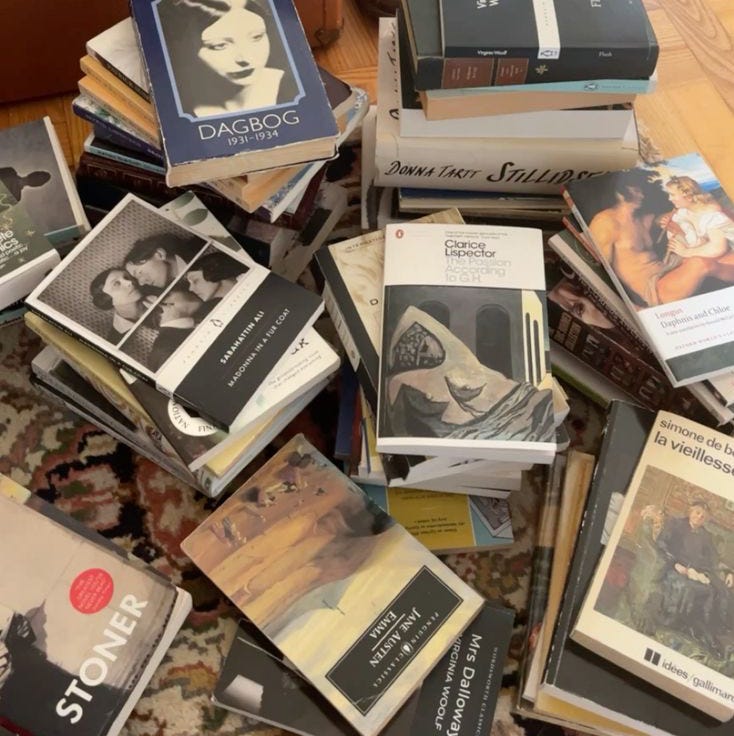 When the Room is Quiet \ud83d\udecb️