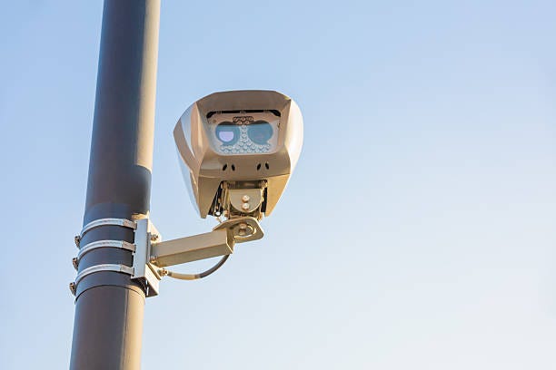 ULEZ camera. Automatic Number Plate Recognition, ANPR camera. Clean air zone. Low Emission Zone. 5G streetlight cameras UK stock pictures, royalty-free photos & images