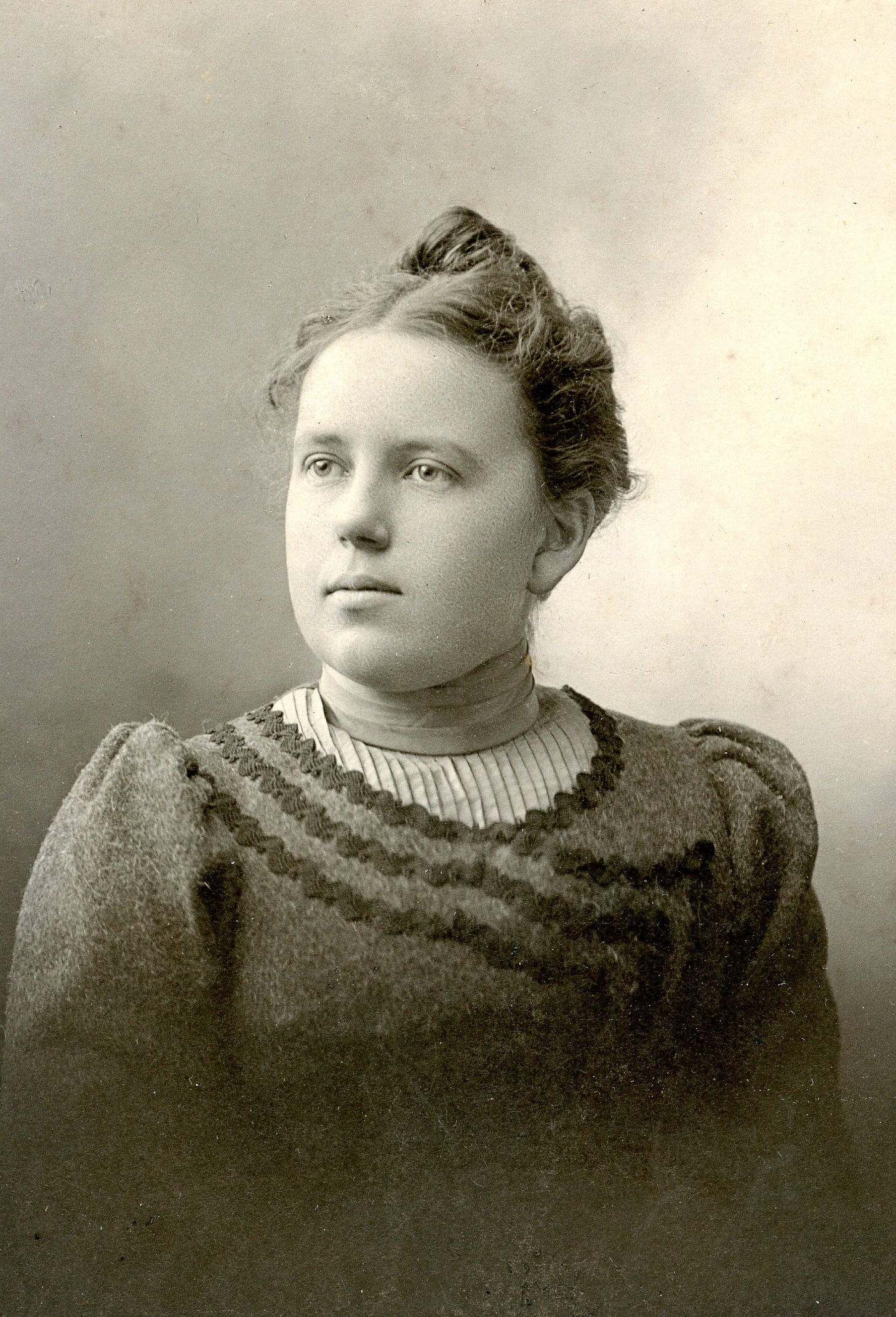 Caroline Lowe