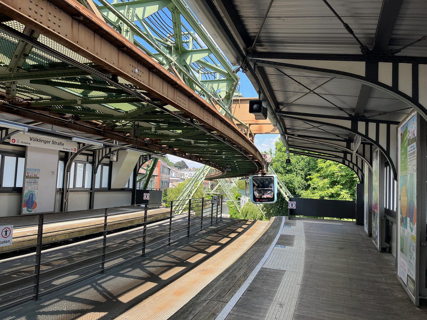 Wuppertal Schwebebahn, Volkinger Straße