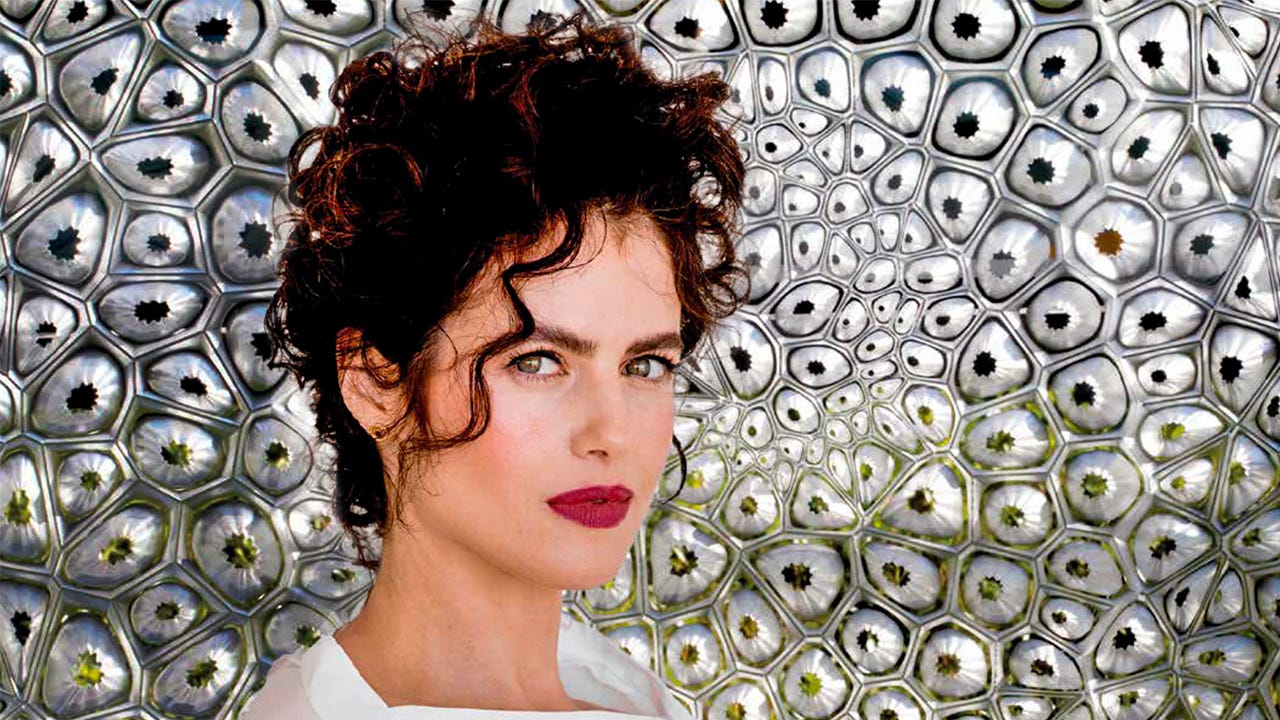 Meet Neri Oxman, the American-Israeli Designer Whose Discoveries Spawned a  New Field - Hey Alma