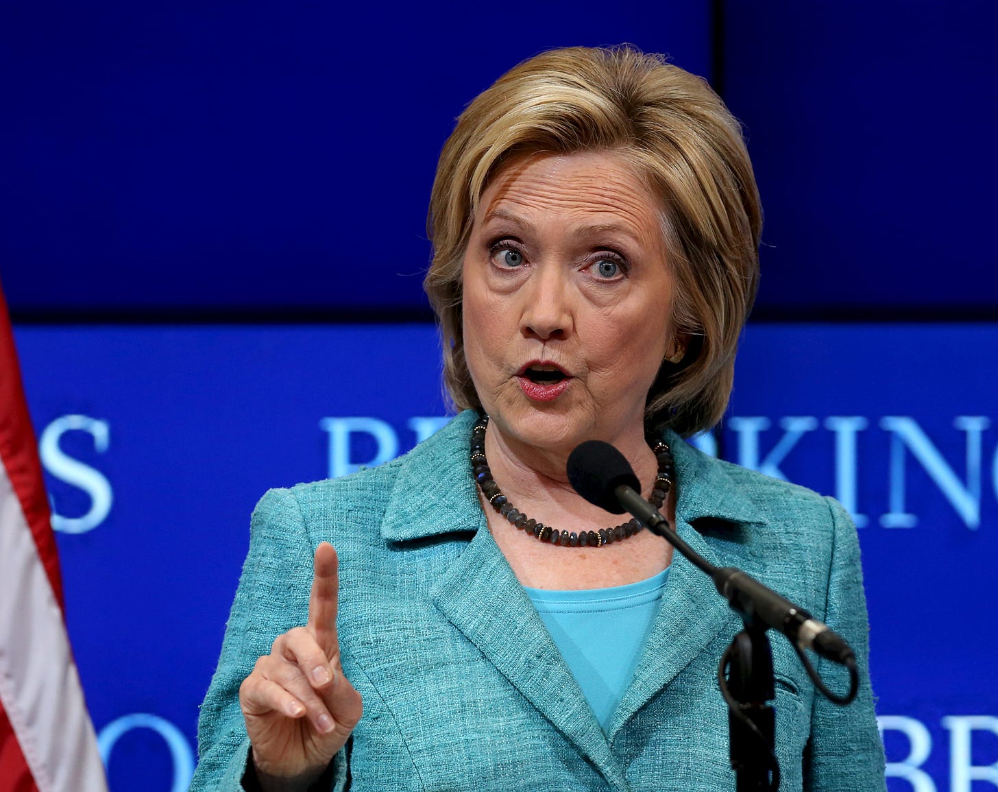 Democratic presidential candidate Clinton discusses the Iran nuclear agreement in Washington Democratic presidential candidate Clinton discusses the Iran nuclear agreement in Washington