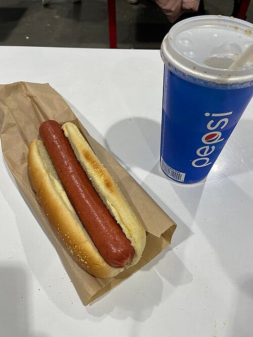 File:$1.5 hot-dog combo at Costco Wholesale Queens, October 21 2023, New York.jpg