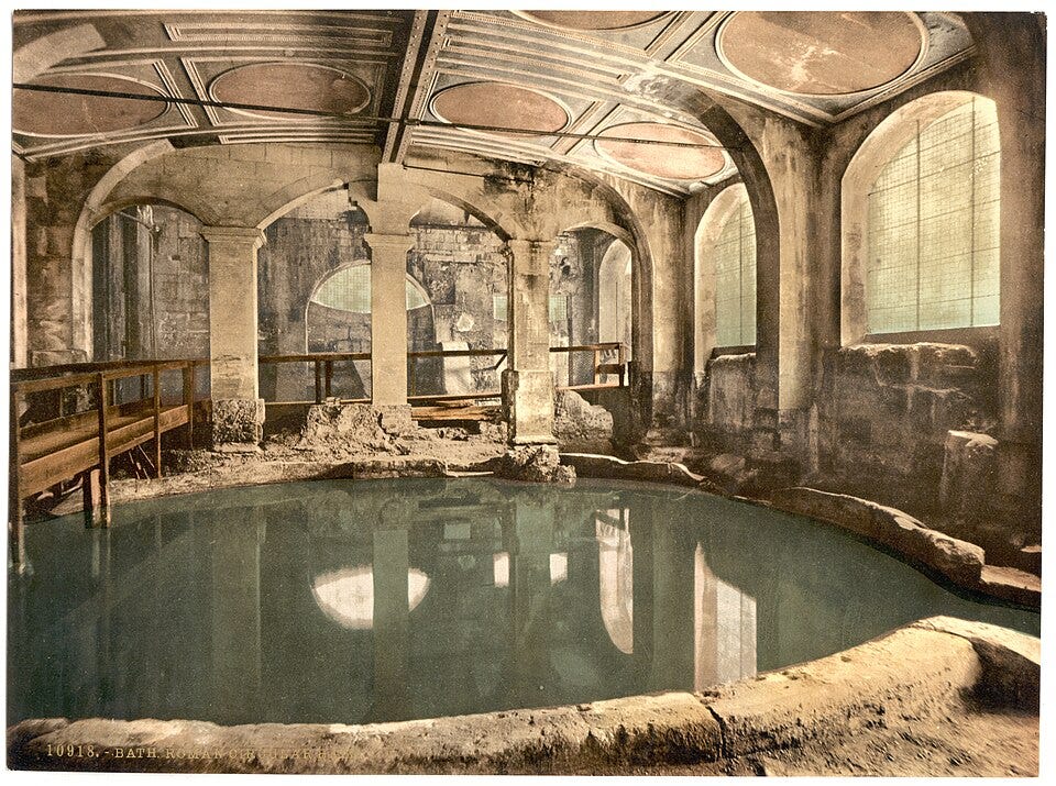 File:Circular Roman Bath, Bath, c1900.jpg