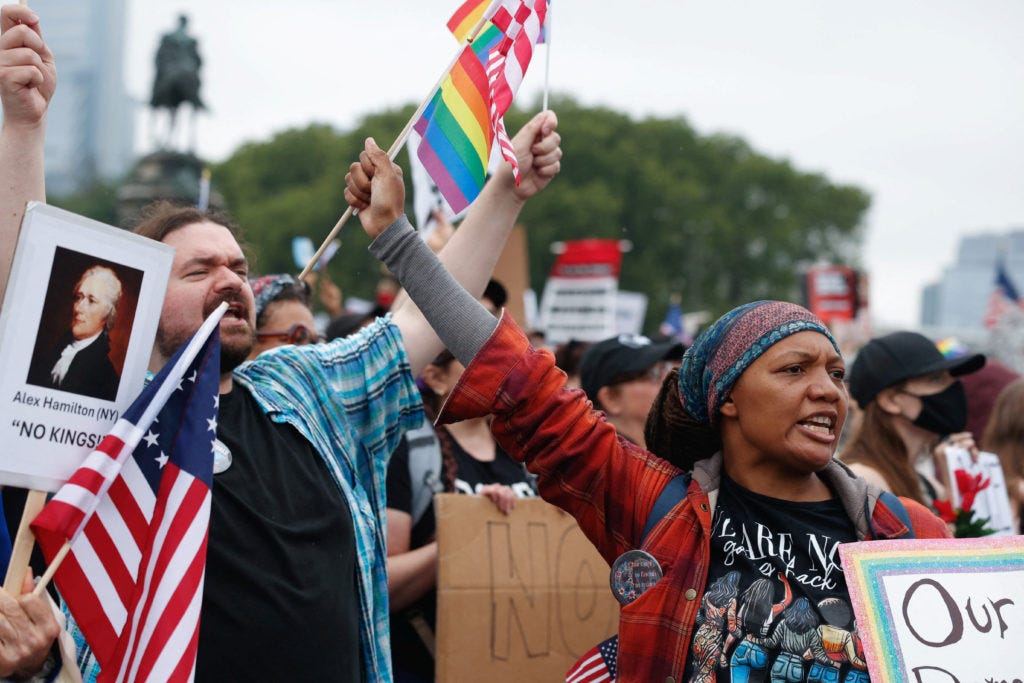 Protesters gather across the U.S. at nationwide anti-Trump 'No Kings'  rallies | PBS News