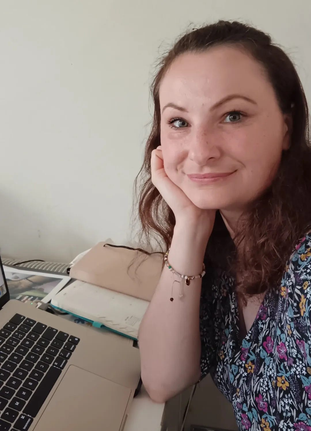 An Image of Aleksandra Balazy-Knas, Pregnancy After Loss Therapist at work before therapy session