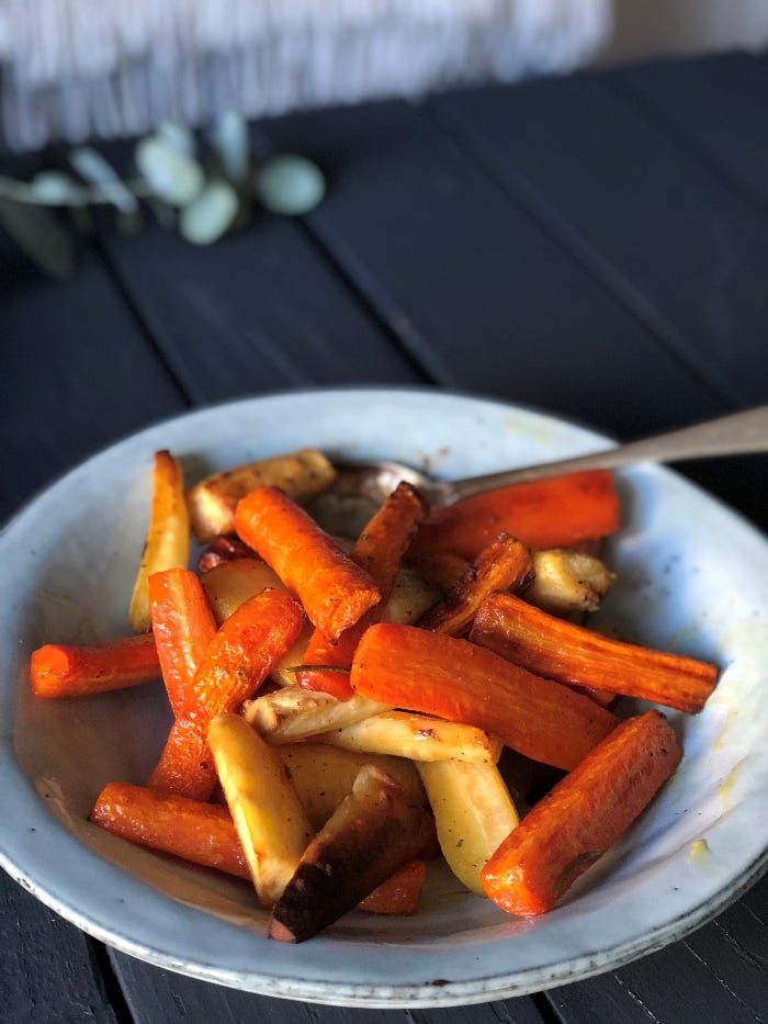 Roasted carrots and parsnips Roasted carrots and parsnips