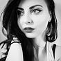 Loredana's avatar