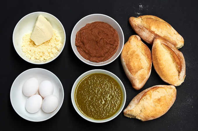 scrambled egg torta ingredients