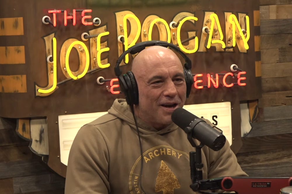 Joe Rogan Golden Globes Best Podcast Award Joe Rogan Golden Globes Best Podcast Award