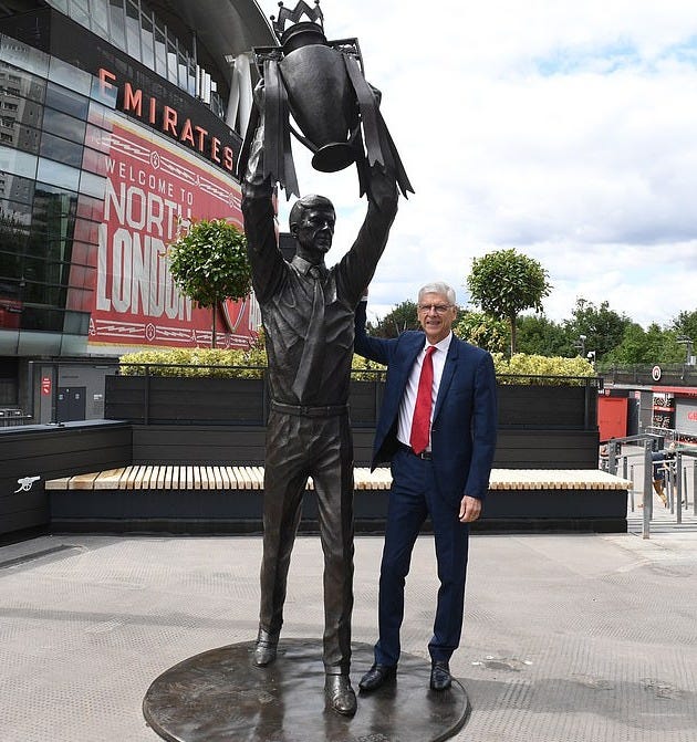 Arsenal's olive branch leads to emotional Emirates return and statue for a  club legend... how the Gunners patched it up with Arsene Wenger | Daily  Mail Online