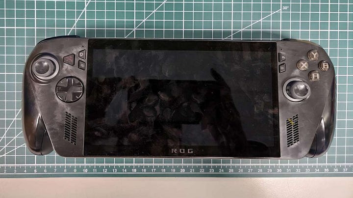Xbox handheld/Asus ROG Ally 2