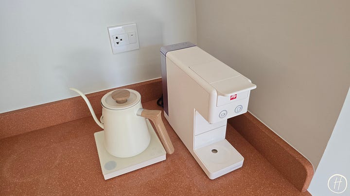 Deluxe One Bedroom Suite with Private Pool: The extras