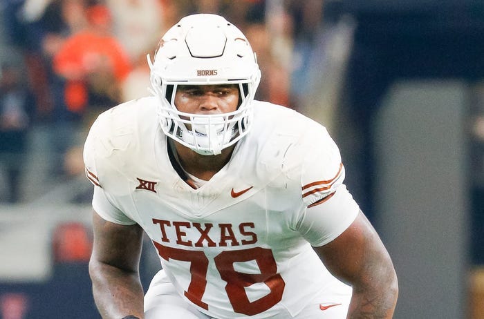 Kelvin Banks Jr.: Photos of Texas OL through the years