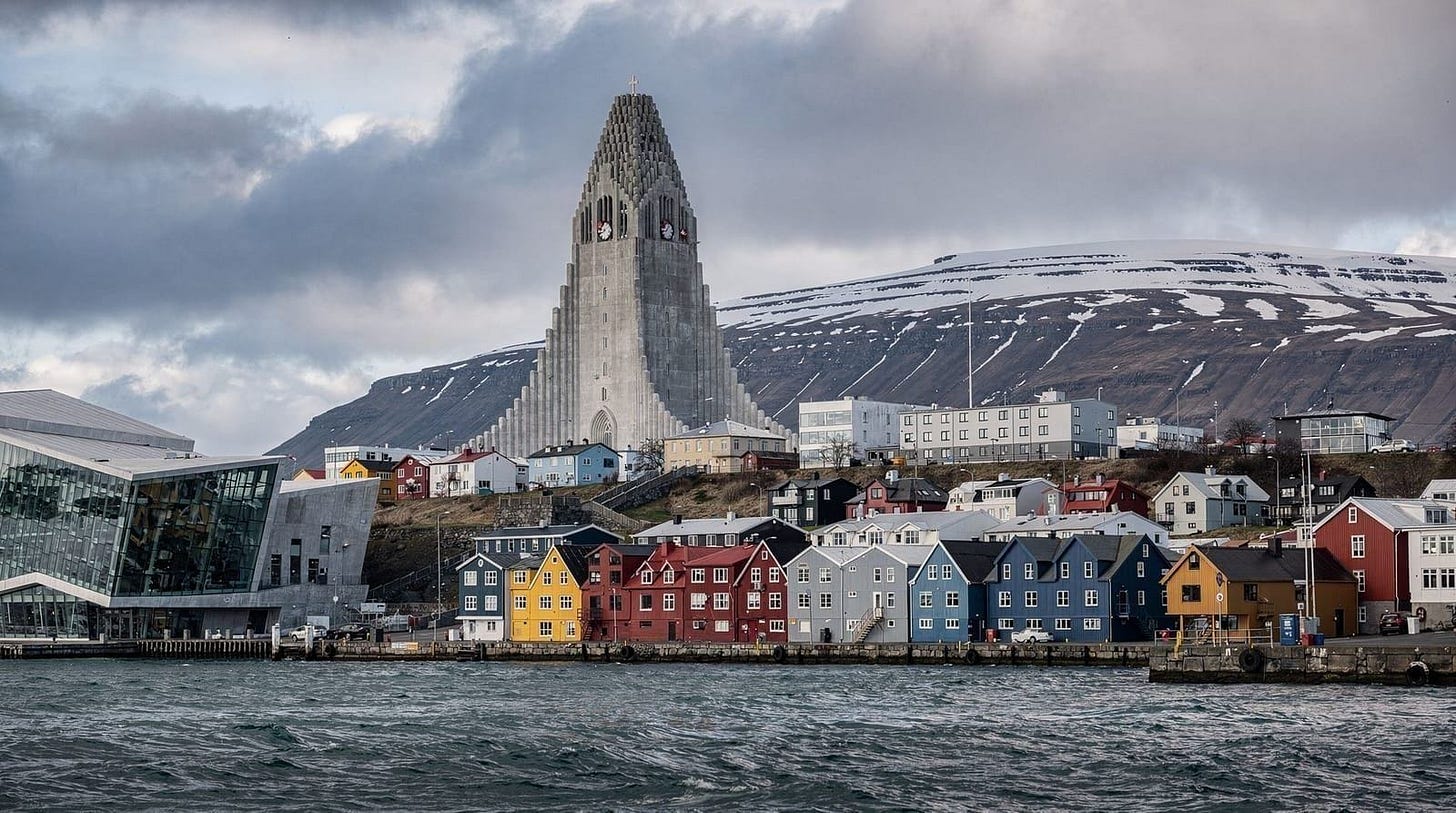 Reykjavík Reiseführer — Sehenswürdigkeiten und Aktivitäten Reykjavík Reiseführer — Sehenswürdigkeiten und Aktivitäten
