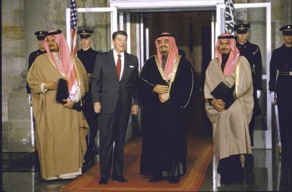 President Ronald Reagan with Saudi King Fahd, Princes Bander & Saud, at WH portico. President Ronald Reagan with Saudi King Fahd, Princes Bander & Saud, at WH portico.