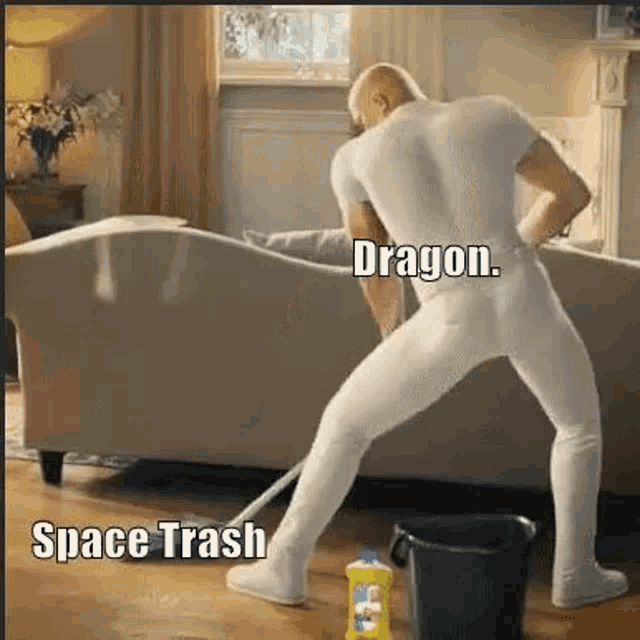 Cleaning Eve Online GIF - Cleaning Eve Online Evening GIFs