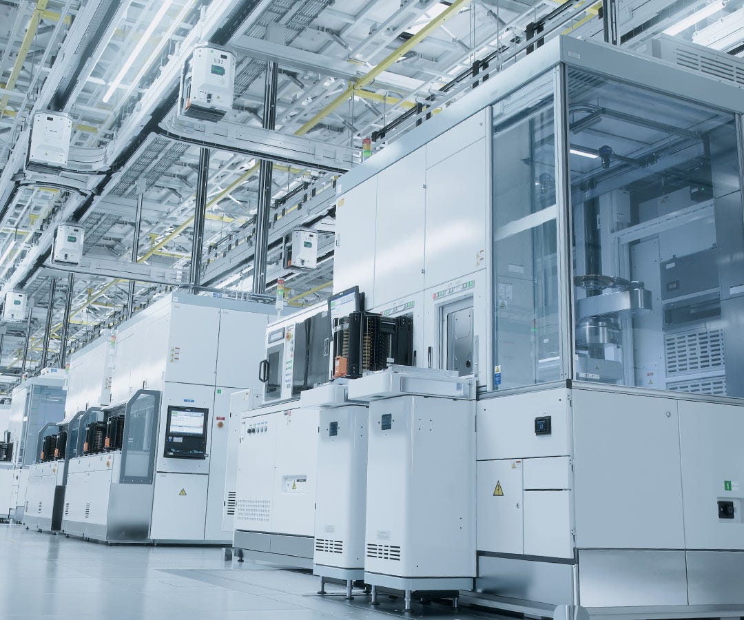 The Fabrication Process Inside a Photonic Foundry The Fabrication Process Inside a Photonic Foundry