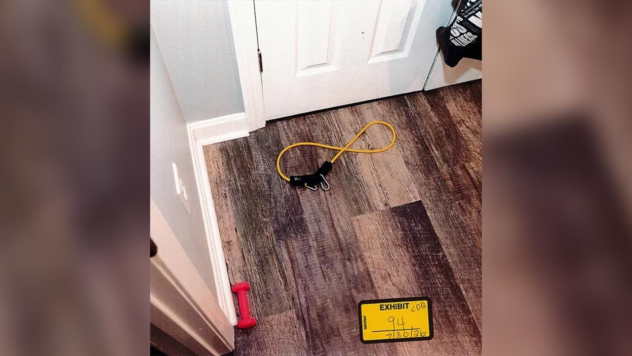 A third pair of bands was found on the floor. A third pair of bands was found on the floor.