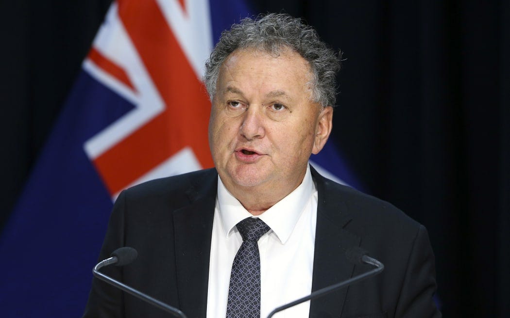 Shane Jones' 10,000 job creation claim under scrutiny | RNZ News Shane Jones' 10,000 job creation claim under scrutiny | RNZ News