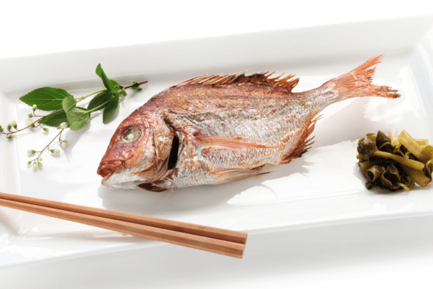 A whole grilled sea bream, or tai. 
